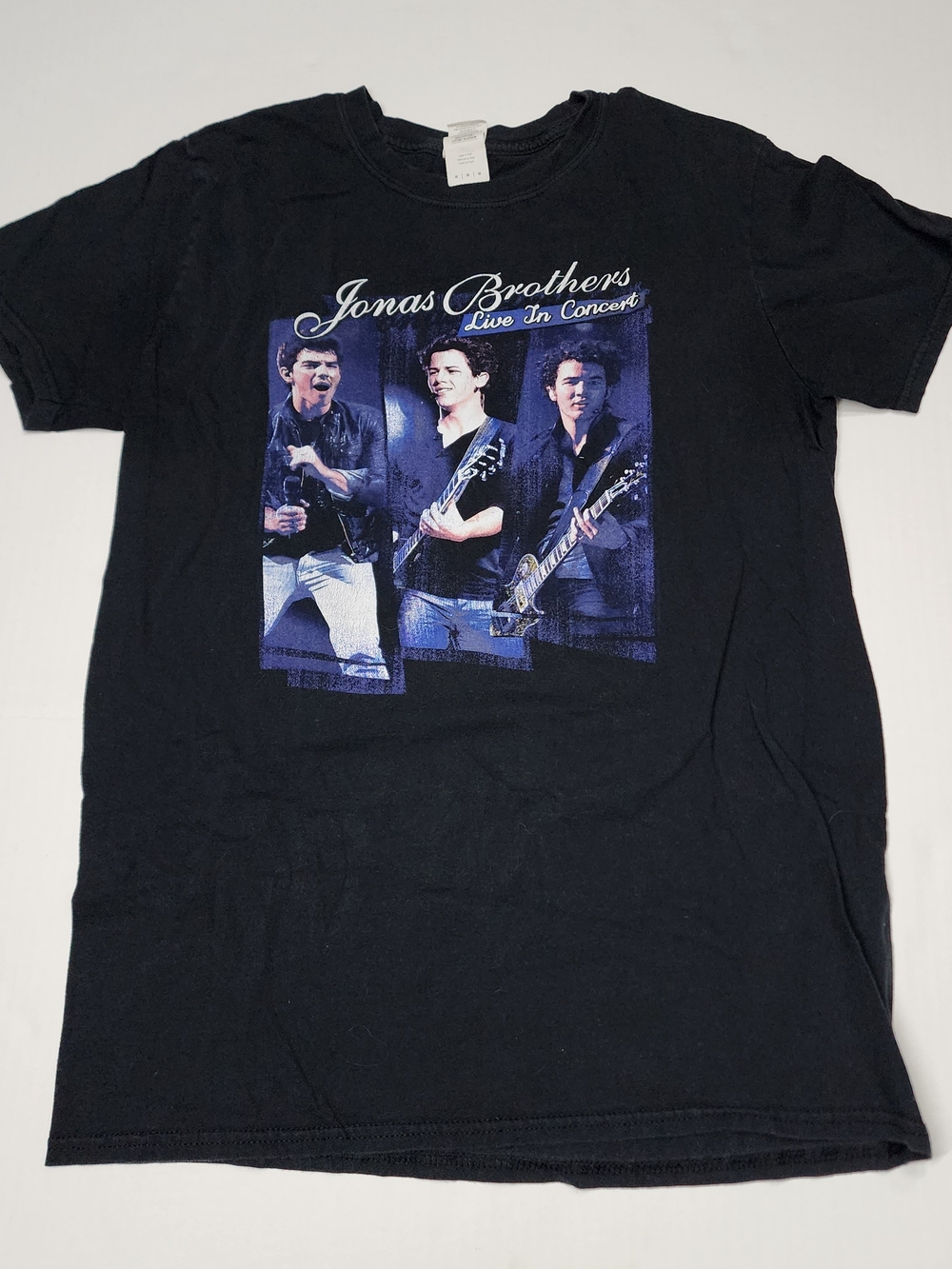 Jonas Brothers 2010 Live In Concert Tour T-Shirt Band Merch Graphic Tee Size M